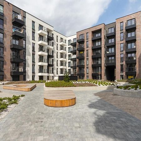 Movie Jacuzzi Apartment At The Main Station By Noclegi Renters Cracovia Exterior foto